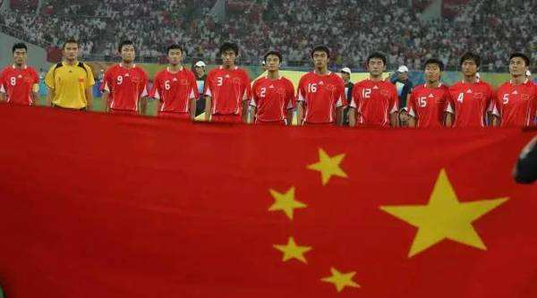 两次莫名其妙的临阵换帅彻底葬送了中国足球85一代