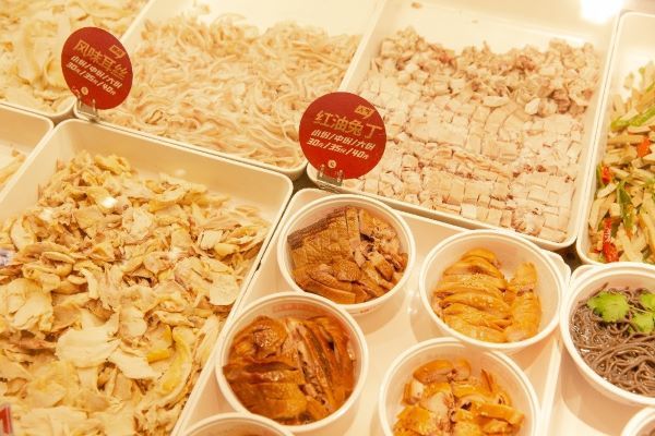 廖记棒棒鸡全国味道不一样,成都廖记棒棒鸡菜品价格