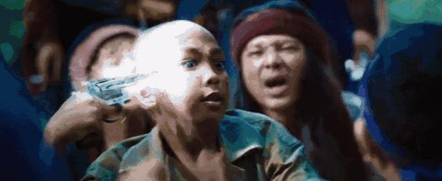 俄罗斯轮盘赌游戏规则,俄罗斯轮盘赌游戏为什么有假小刀