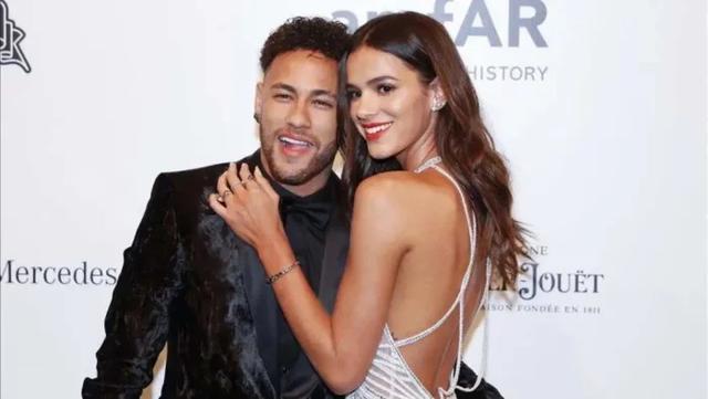 追不到你就追你妈?沈腾的段子居然成真了