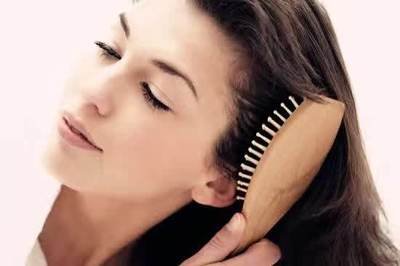 脱发十个有九个是脂溢性,十油九脱