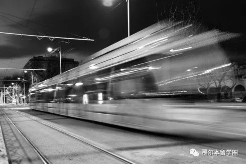 墨尔本学费缴费,墨尔本生活费水平