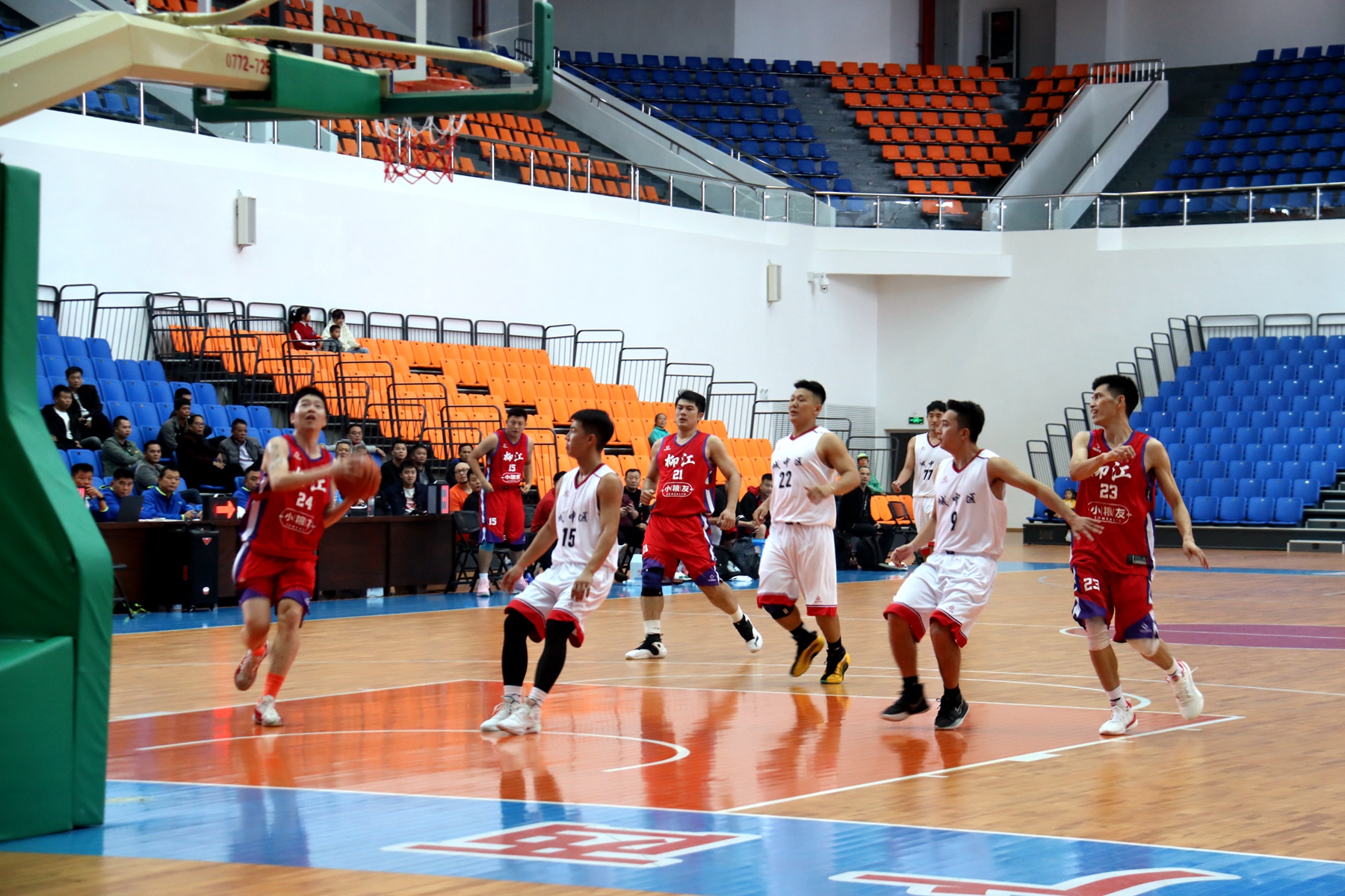 首战告捷！柳江男篮高分获胜！