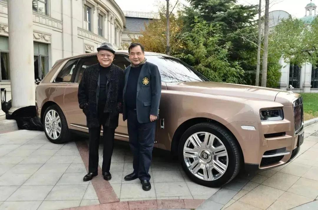 中国首位开劳斯莱斯的车主是谁,经常开劳斯莱斯法拉利的人