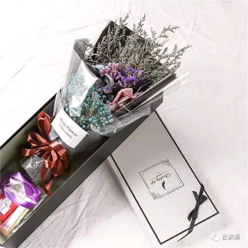 一间小小的花店，透出80后创业者的不凡思维--胡姐花艺