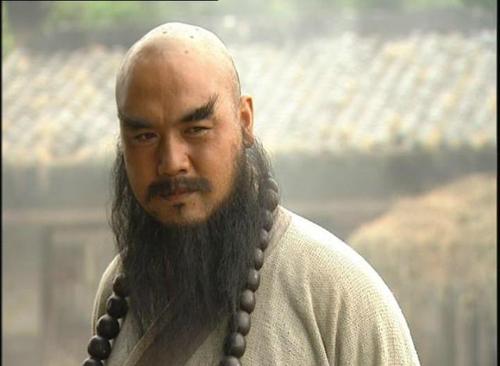 花和尚鲁智深倒拔垂杨柳视频,花和尚鲁智深网红