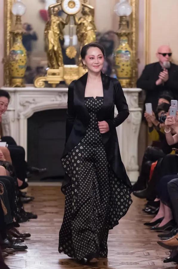 6对撞名女星，同名不同命，有人处成姐妹，有人无辜受牵连