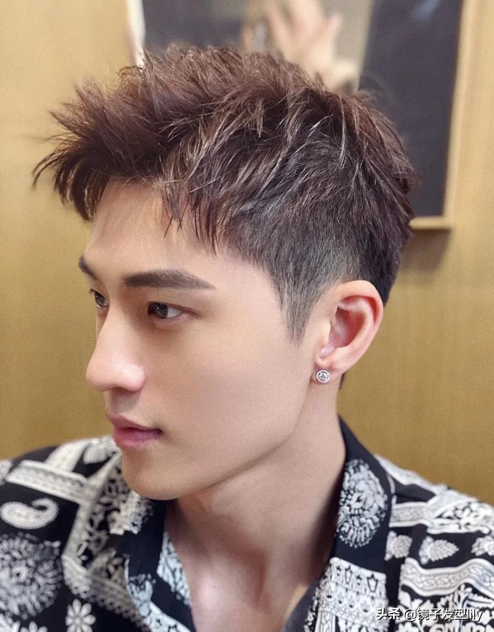 2021极具人气的8种男士发型,男士发型2021流行发型推荐