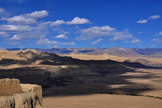 雄踞阿里高原七百年，苍凉到极致的后藏秘境，消失的古格王朝