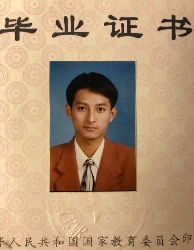 维嘉年轻时的盛世容颜,维嘉真实长相复原