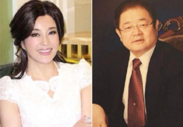 62岁的刘晓庆爆照,刘晓庆带货翻车完整版