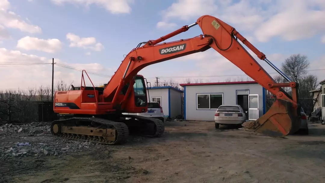 全球最好的挖机品牌是什么,2020全球挖机十大品牌排行