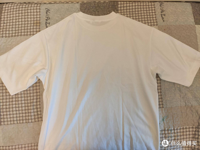 六款热销经典款T恤横向评比，哪款才是你的最爱