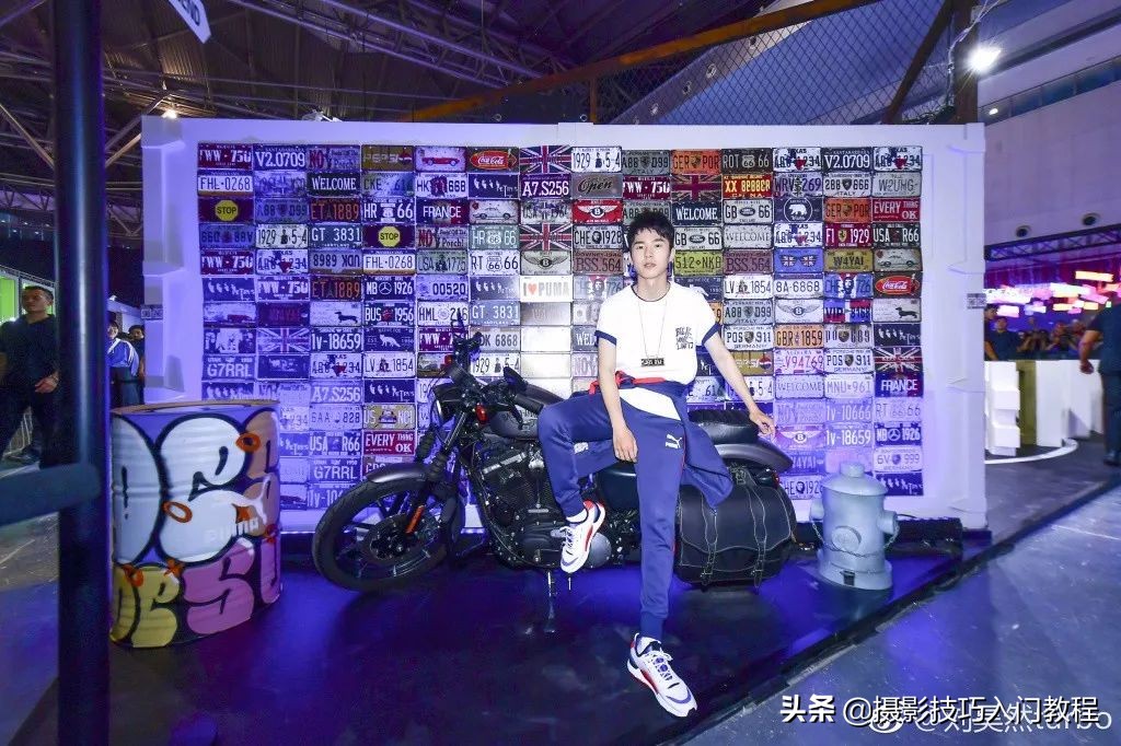 刘昊然拍照教程,刘昊然100种拍照姿势