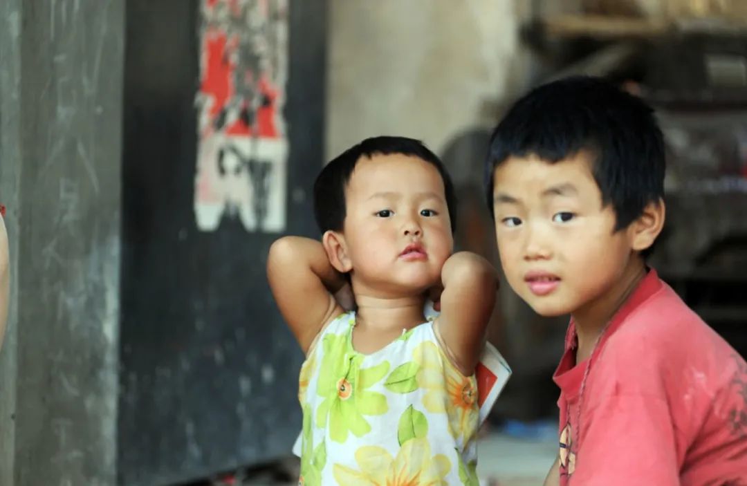 于谦小儿子照片大全,于谦二个儿子照片