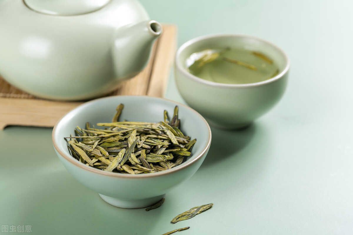 龙井茶冲泡的方法与时间,龙井茶冲泡方法抖音