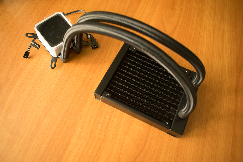 风冷还需水，水冷也要风，电脑CPU散热风冷水冷哪个适合你？