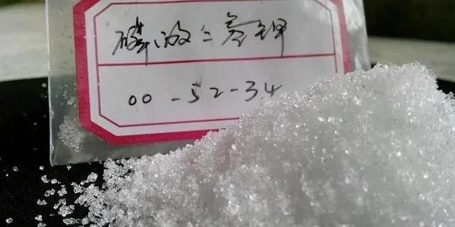 磷酸二氢钾加芸苔素硼肥,磷酸二氢钾硼肥芸苔素能混合用吗