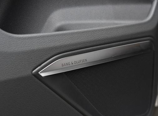 新能源车顶级音响试听,新能源车音响测评对比