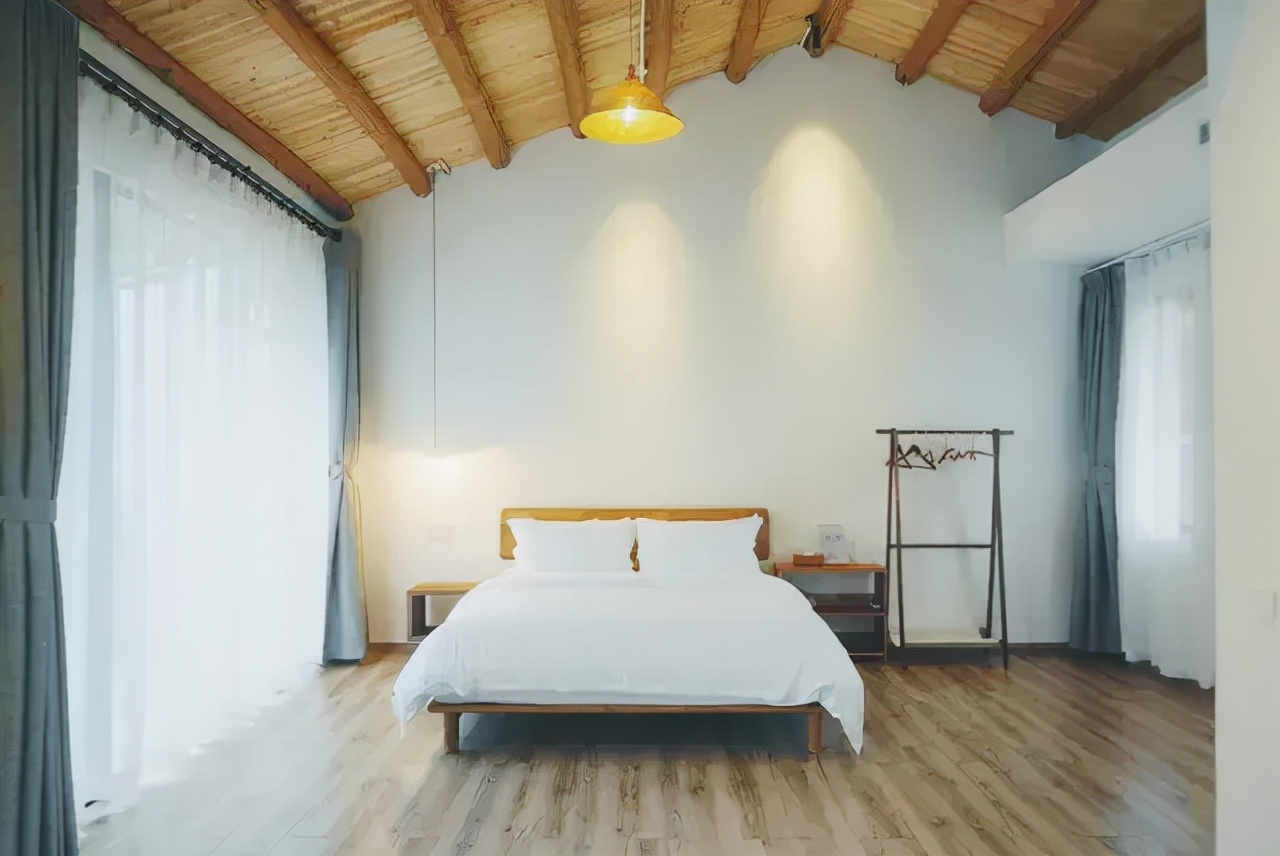 广州从化山野间隐奢桃源民宿，诗意野趣手作做个小木匠丨菁木山舍