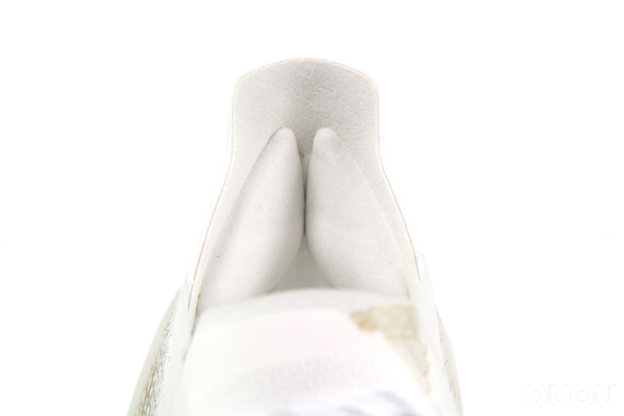 都是顶级能差多少？阿迪达斯XGhosted20.1TF、AG全面对比