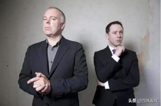 两个人在房间里能玩出什么游戏,两个人在一个房间