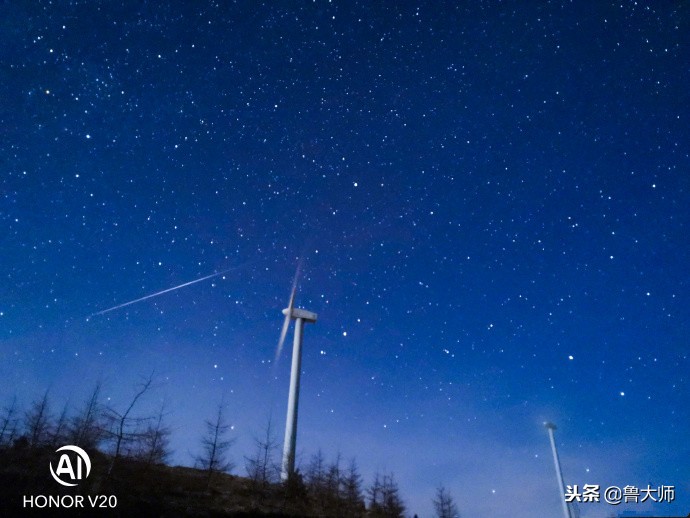 光荣v20拍照片怎么拍出高级感,光荣v20哪个版本拍照效果好