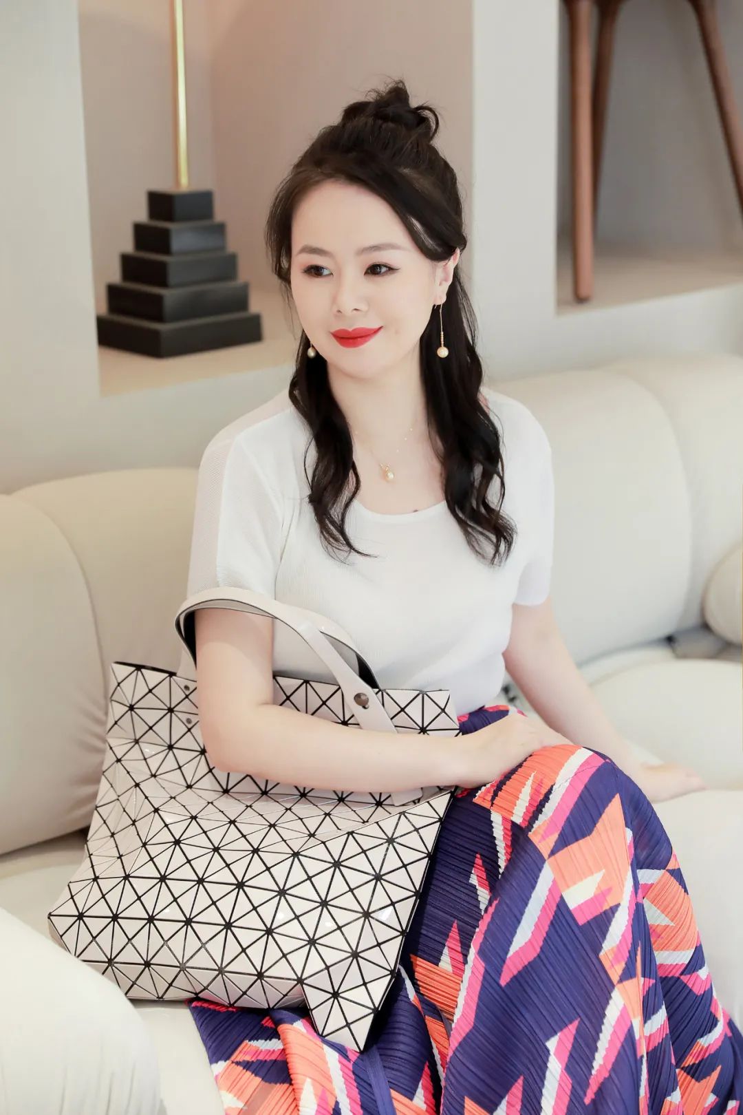 初入职场质感包包推荐,三宅一生包包属于什么档次的包包