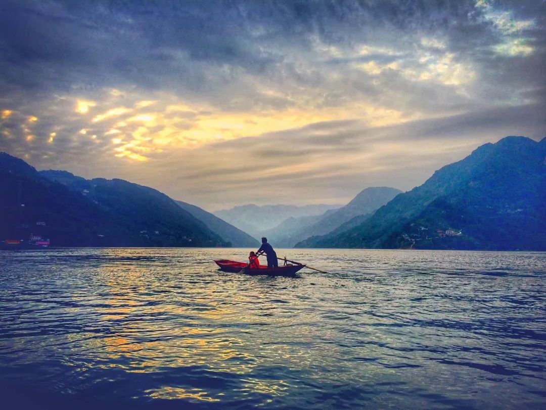 这就是长江,一年四季的长江