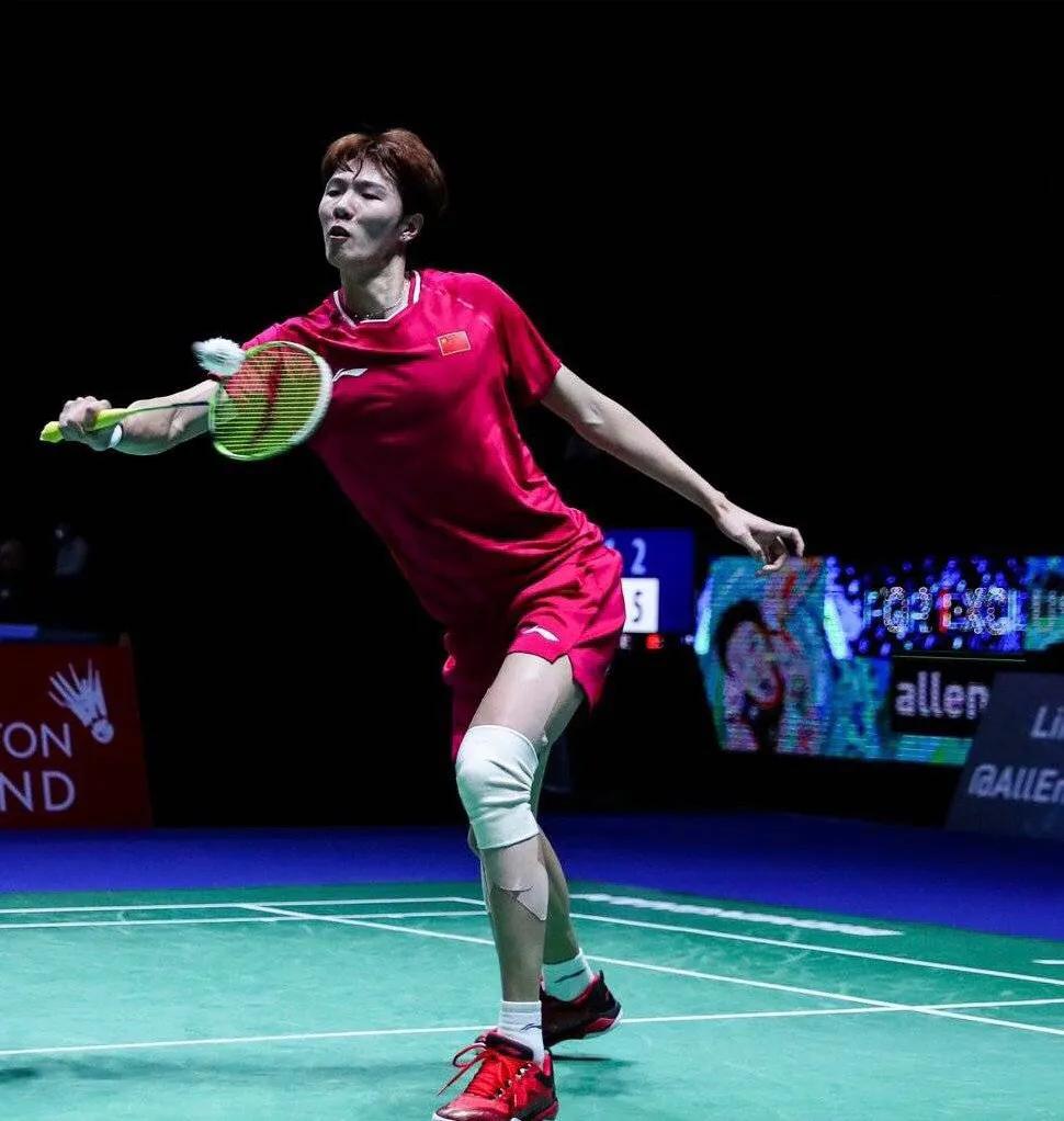 李宁风动9000系列,李宁风动9000系列羽毛球拍评测