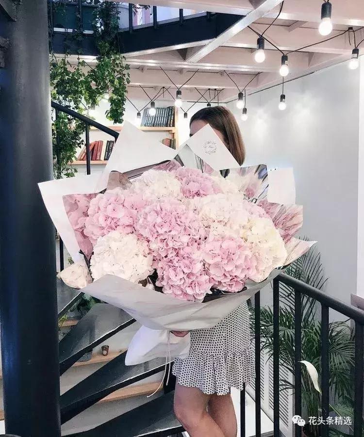 母亲节送什么花比较实用,母亲节送什么花合适呢