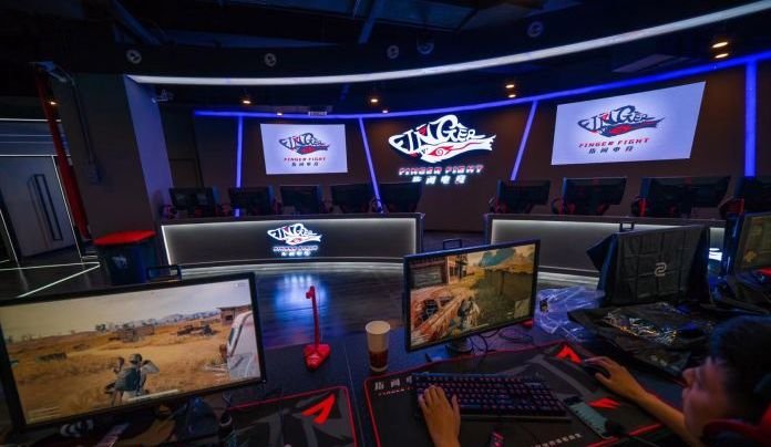 除了ktv还有哪里能唱歌,除了ktv什么地方可以唱歌玩