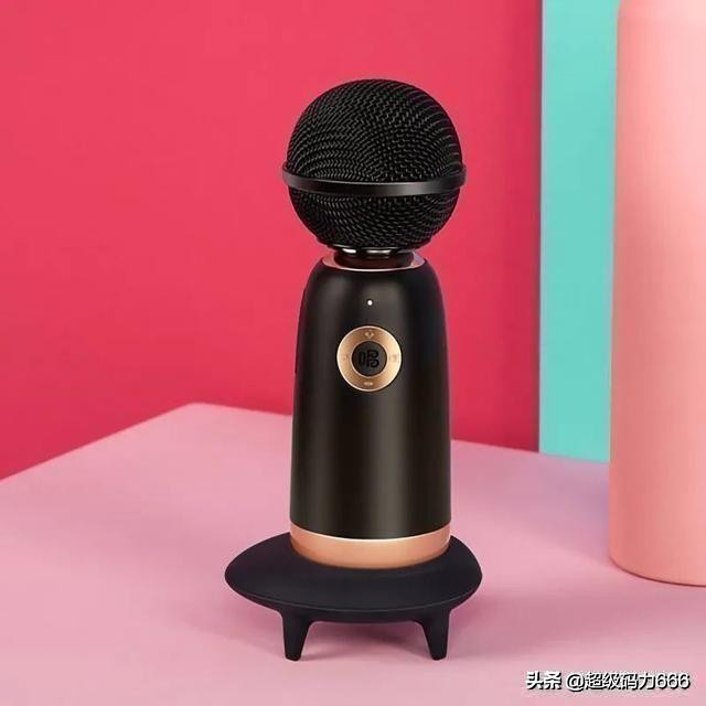 百万调音师黄磊李佳琦,李佳琦黄磊同台唱歌