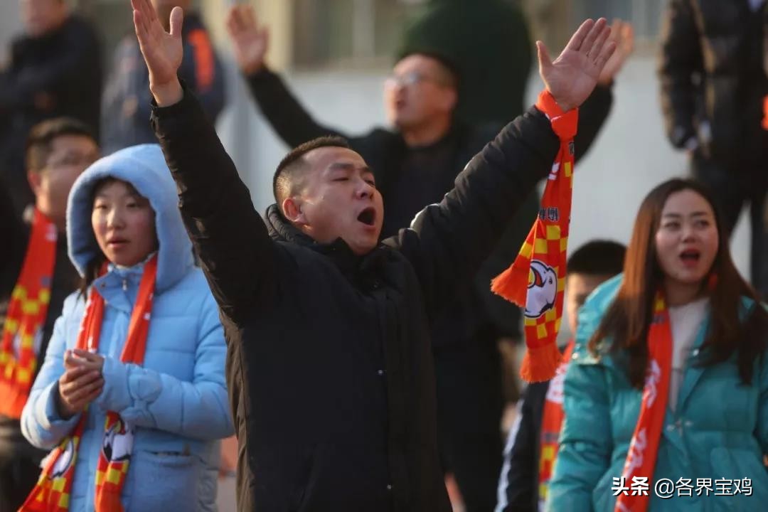 陕超宝鸡队比赛,陕超榆林草根足球队