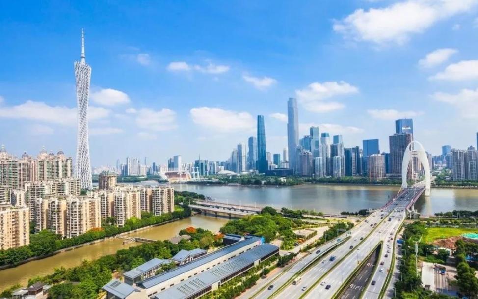 在上海一般多少名次能上211大学,上海的211大学多少分能考入