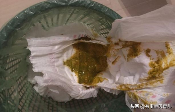 宝宝拉绿便不怎么长肉喝什么奶粉,宝宝拉绿色便便是妈妈吃凉的了吗