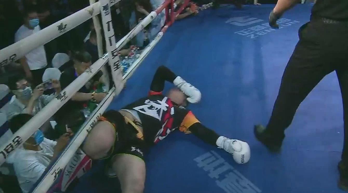 刘二狗被人打完整版,直播一龙对刘二狗