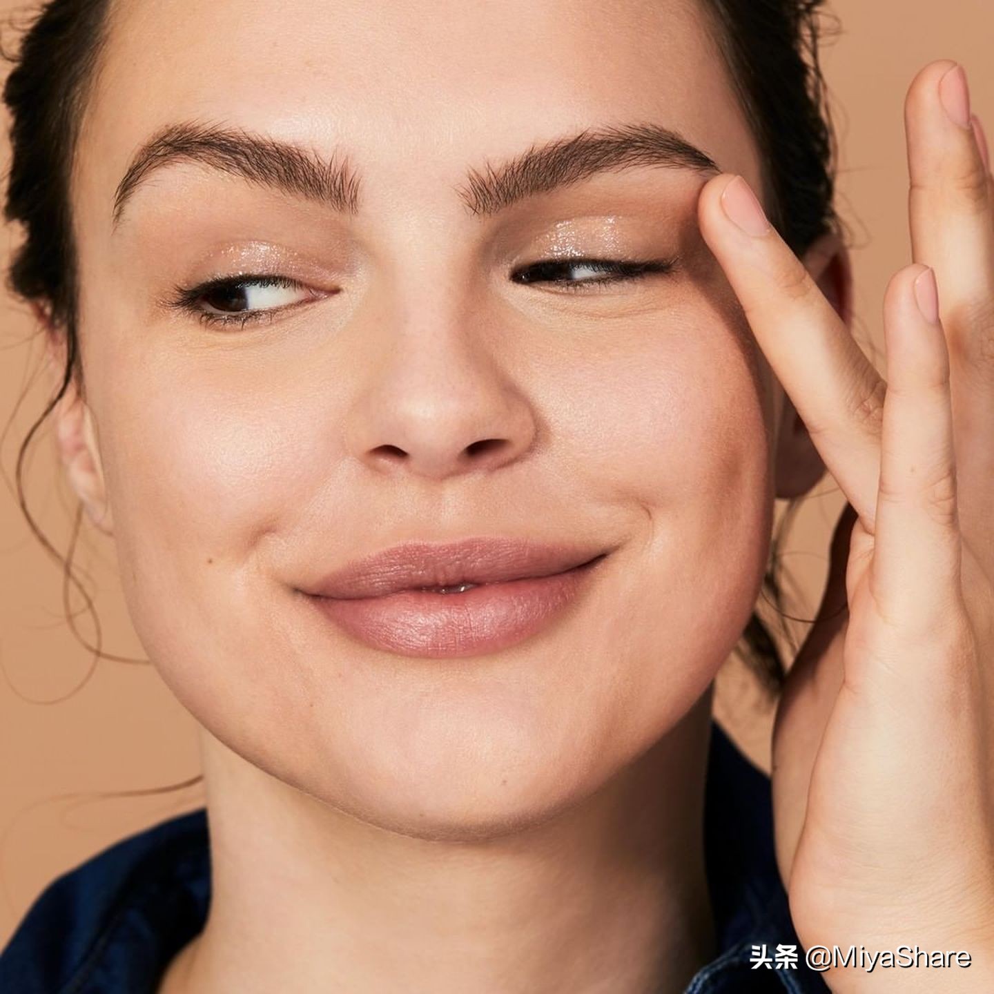 一个方法拯救你家的粉底液,拯救你的鸡肋粉底