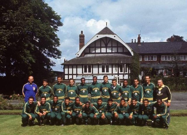 贝利凭什么成球王,为什么只有贝利和马拉多纳