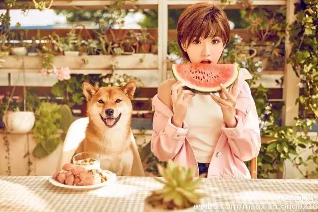 10大赚钱副业摆地摊卖什么最赚钱,做一个摆地摊的姑娘该如何入手