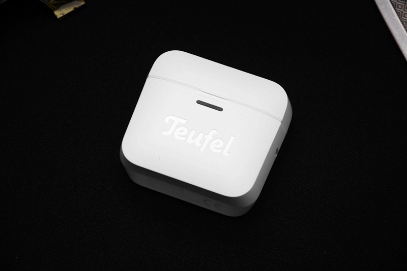 airpods第一代操作教程,airpods第一代的使用技巧