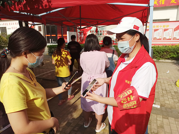 郑州航空港富士康现状,郑州富士康员工讲述厂现状