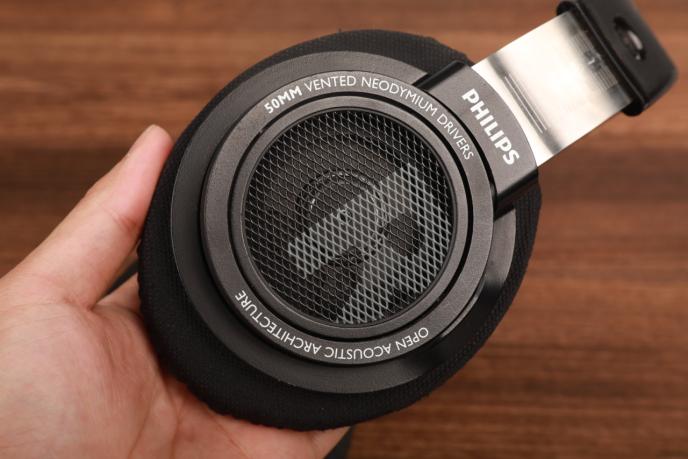 飞利浦shp9500配什么耳机好,飞利浦shp9500和漫步者w820nb哪个好