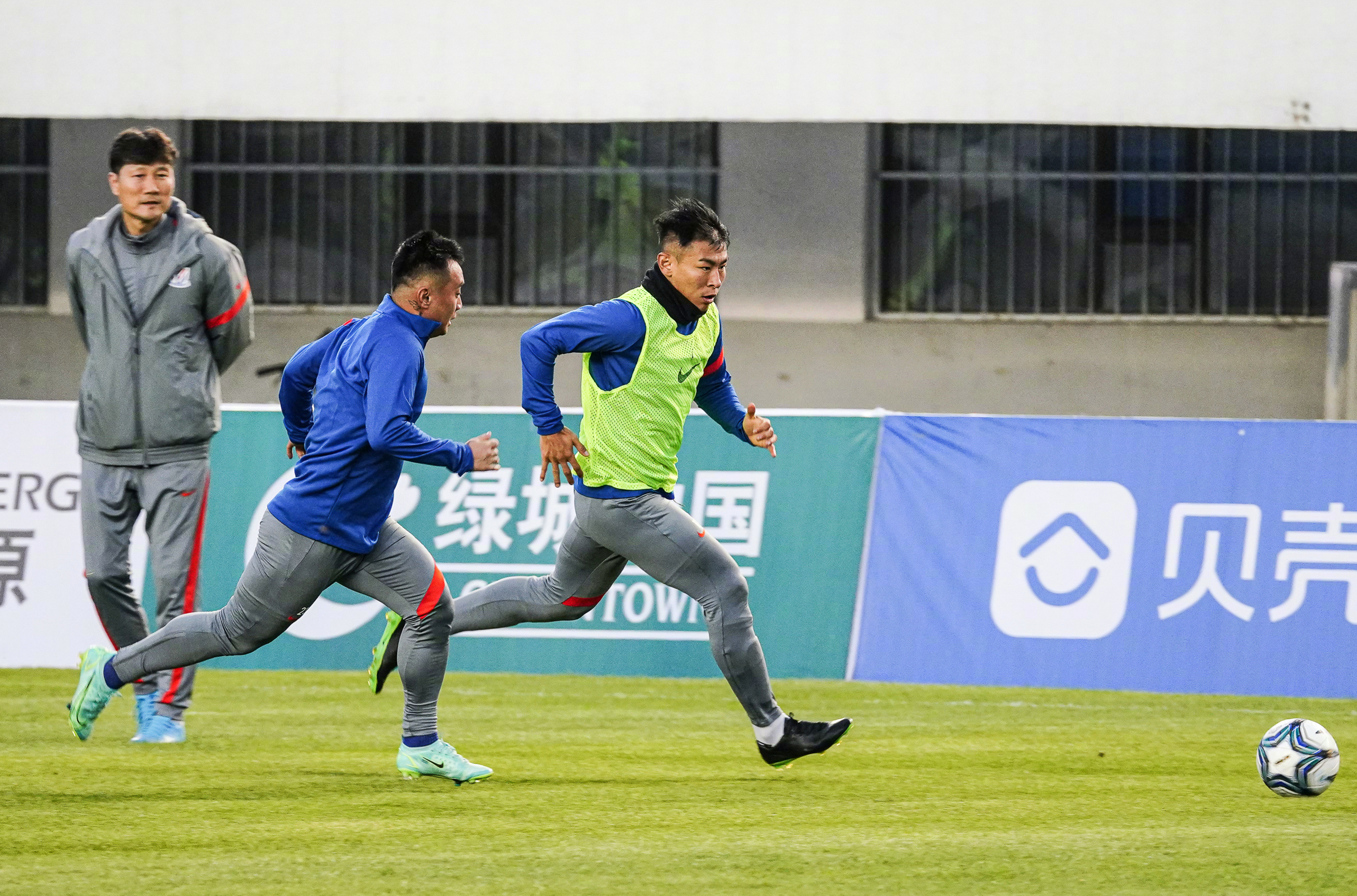 前国脚救赎！曾违法入狱并遭恒大清洗，足协杯一条龙进球梦回当年