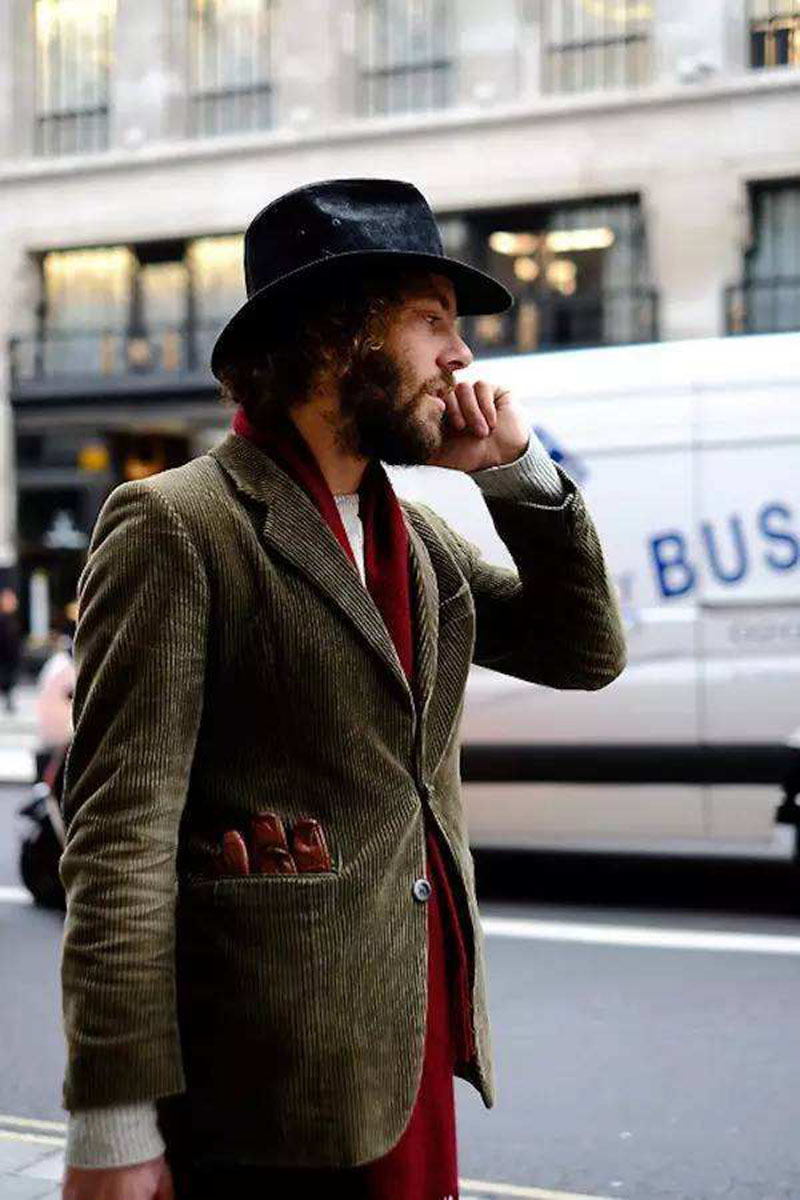 冬季大衣怎么选择面料的,秋冬大衣怎么选布料