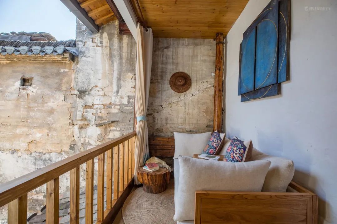 黄山碧桂园凤凰酒店附近民宿,黄山鹿鸣谷温泉度假民宿门票