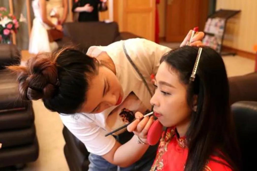 有没有靠谱的第二副业简单好上手,上班族兼职副业简单易上手有什么