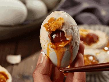 鸡蛋鹅蛋鸭蛋鹌鹑蛋有哪些区别,鹌鹑蛋鸡蛋鸭蛋鹅蛋哪个更有营养