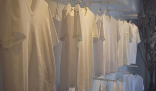 看日本老店的另类救赎！实体店还能这样玩？！