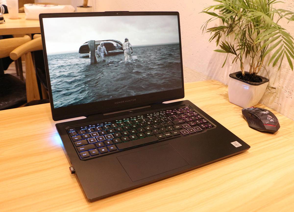 光荣猎人笔记本游戏本配置,光荣猎人游戏本评测